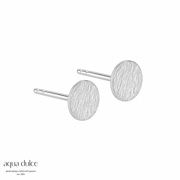 *NO. 6 EARSTUD | SILVER