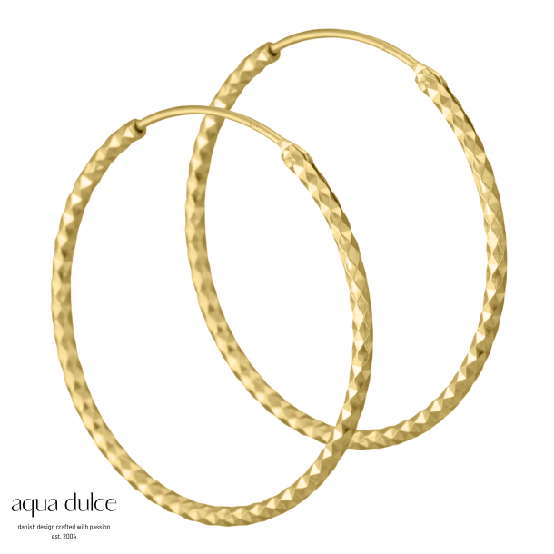 Donna, 30 mm. hoops i forgyldt sterling slv med diamond cut mnster
