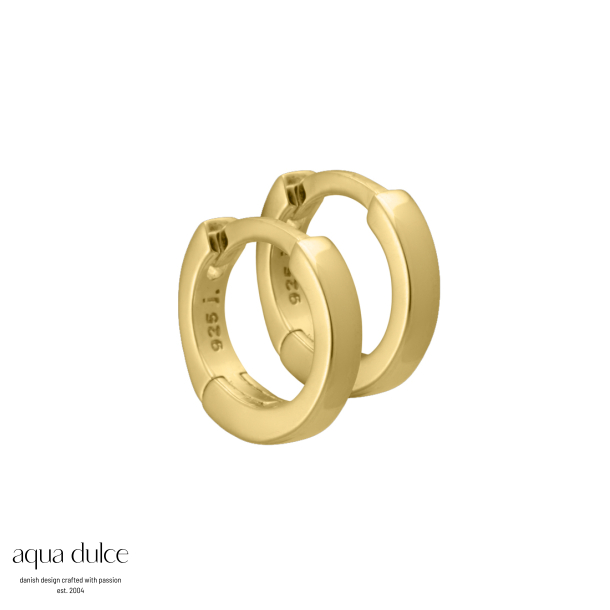 Maude, 10 mm. blank enkelt creol med klikls i forgyldt sterling slv