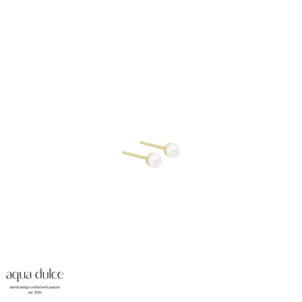 LOLA EARSTUD | GOLDEN