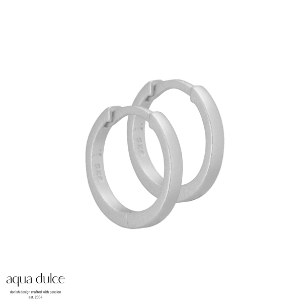 Martine,13 mm. creoler i sandblst sterling slv med klikls