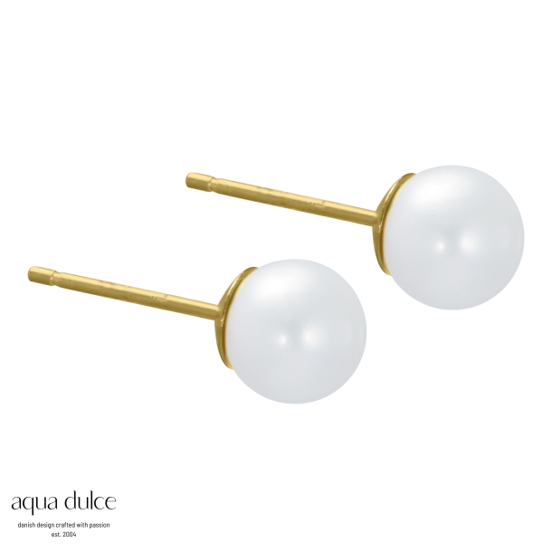 LOUIE EARSTUD | GOLDEN