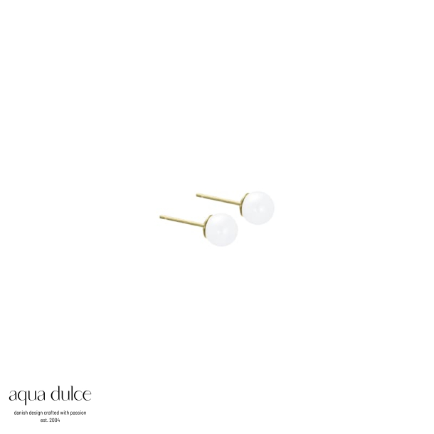 LOUIE EARSTUD | GOLDEN