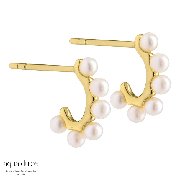 PATRICIA HOOPS | GOLDEN