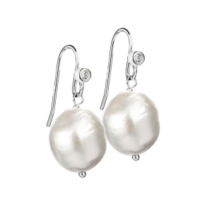 BETSY PEARL EARRING | SILVER