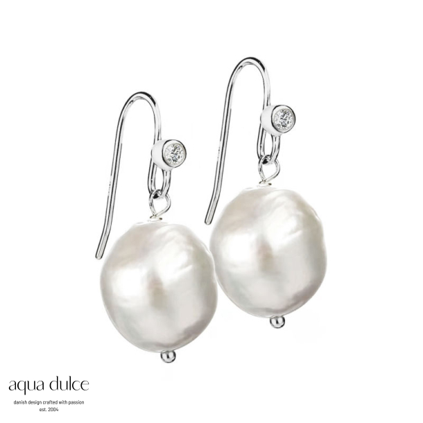 BETSY PEARL EARRING | SILVER