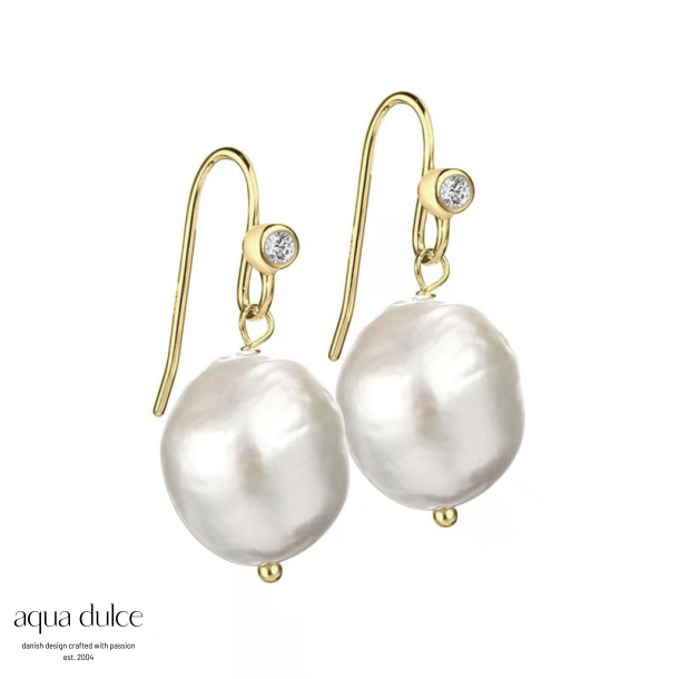 BETSY PEARL EARRINGS |  GOLDEN