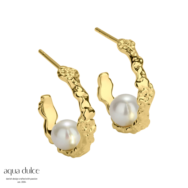 RUFFLE PEARL HOOP | GOLDEN