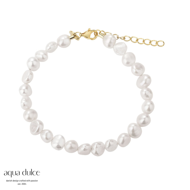 PEARL BRACELET | GOLDEN