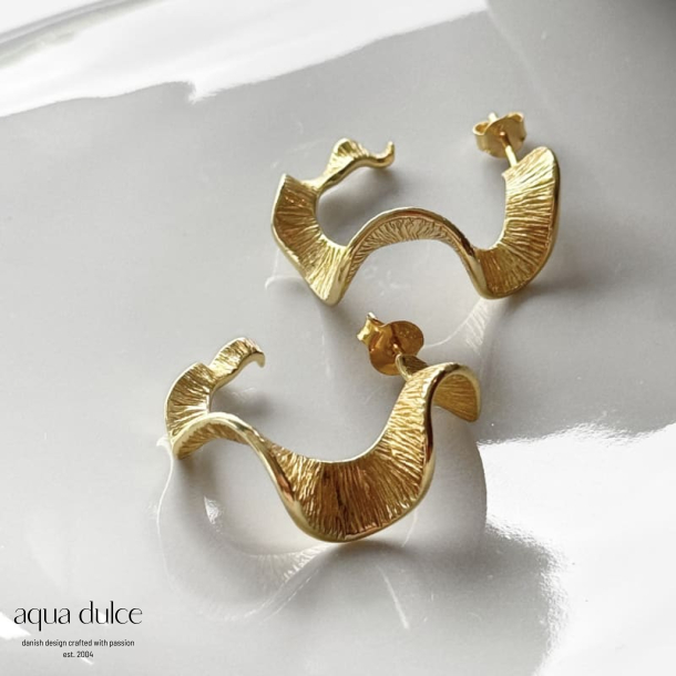 RHUMBA HOOP BIG | GOLDEN