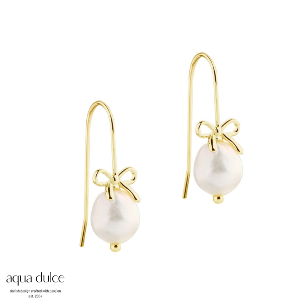 *BOW & PEARLS EARHOOK | GOLDEN
