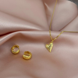 LOVE ME SMALL HOOP | GOLDEN