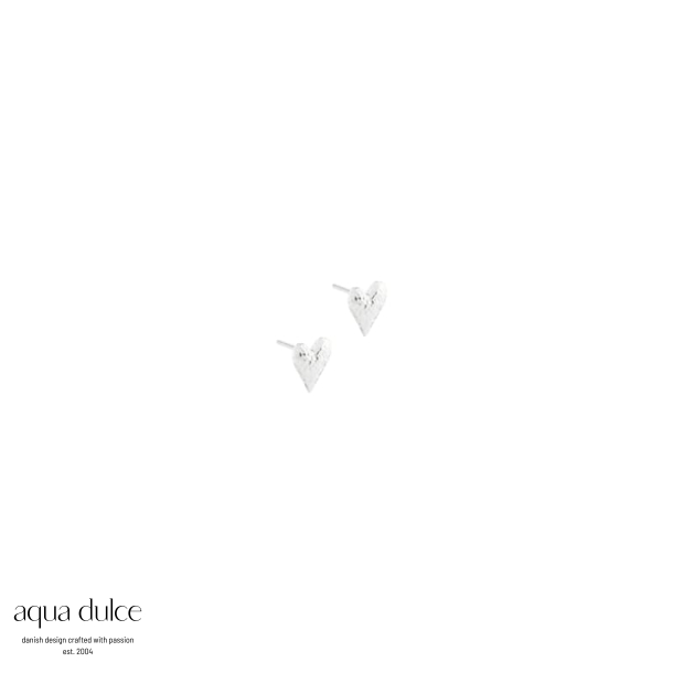 LOVE ME SMALL EARSTUD | SILVER