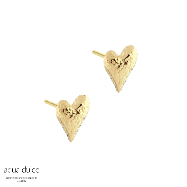 LOVE ME SMALL EARSTUD | GOLDEN