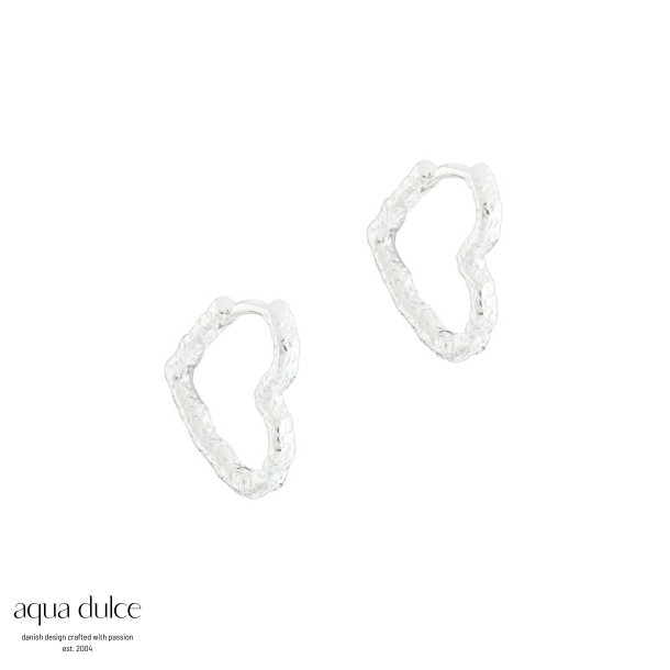 LOVE ME HEART HOOP SMALL | SILVER