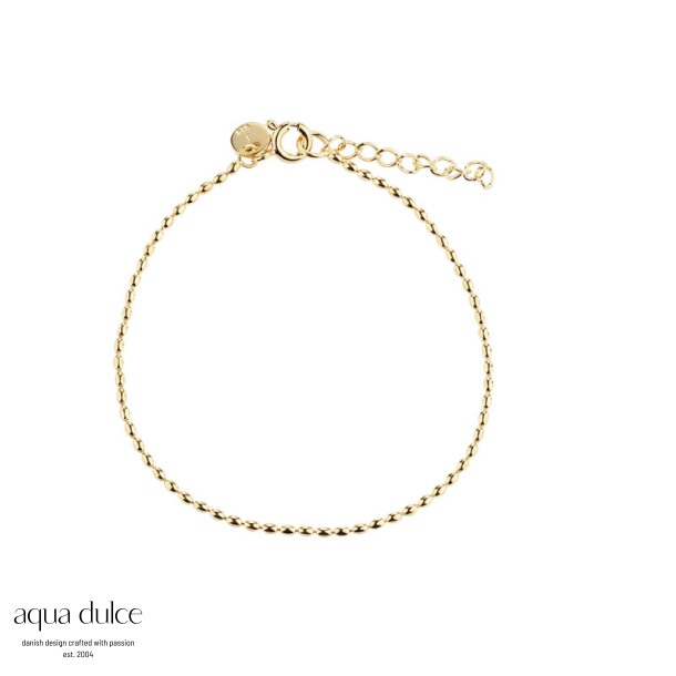 *BEANIE BRACELET | GOLDEN