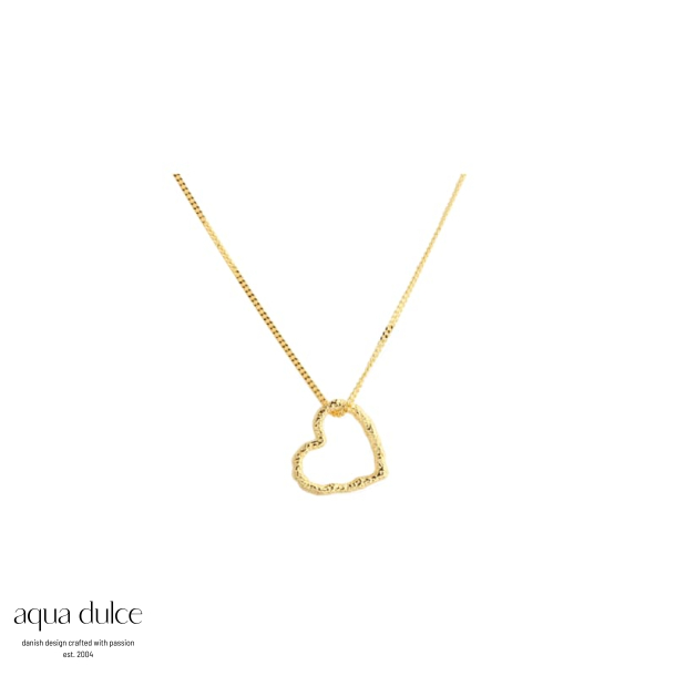 LOVE ME NEW NECKLACE | GOLDEN