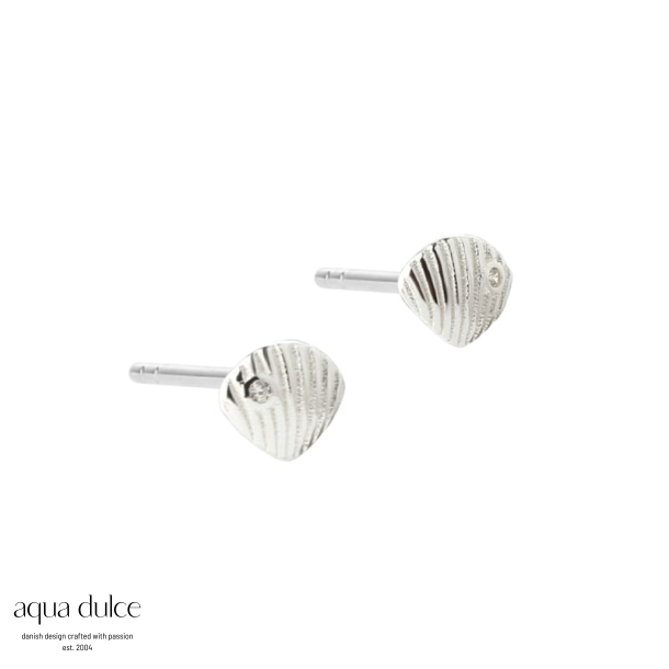 SHELLY SMALL EARSTUD | SILVER