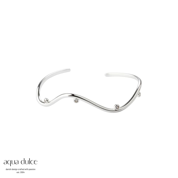 WAVY BANGLE  |  SILVER