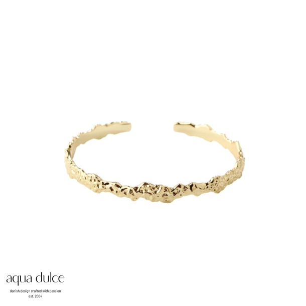 CAPPA BANGLE  |  GOLDEN