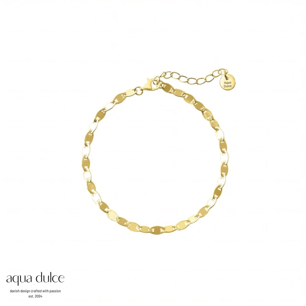 OVAL BRACELET  |  GOLDEN