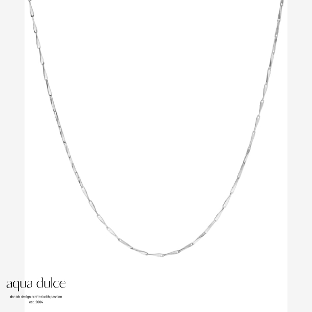 TWISTY NECKLACE  | SILVER