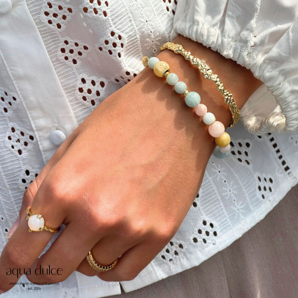 *MORGANITE DREAM BRACELET |  GOLDEN