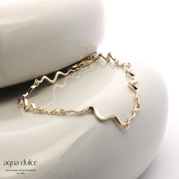 SLIM RHUMBA BRACELET |  GOLDEN