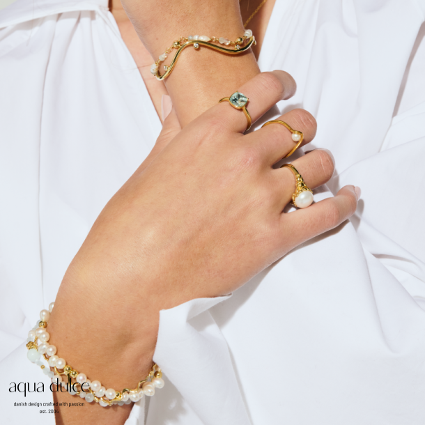 SINNA RING | GOLDEN