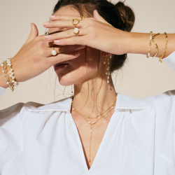 MOONLIGHT EARHOOK | GOLDEN