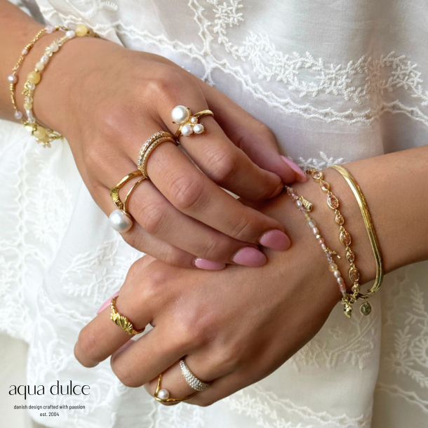 COSTA ROSE BRACELET | GOLDEN