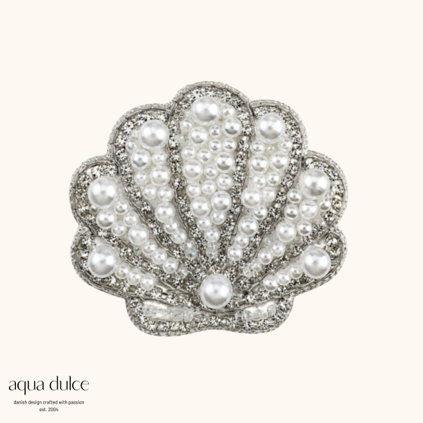 SHELL | BROOCH