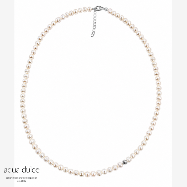 LOVE PEARLS NECKLACE | SILVER