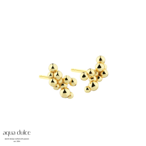 AYA EARSTUD | GOLDEN