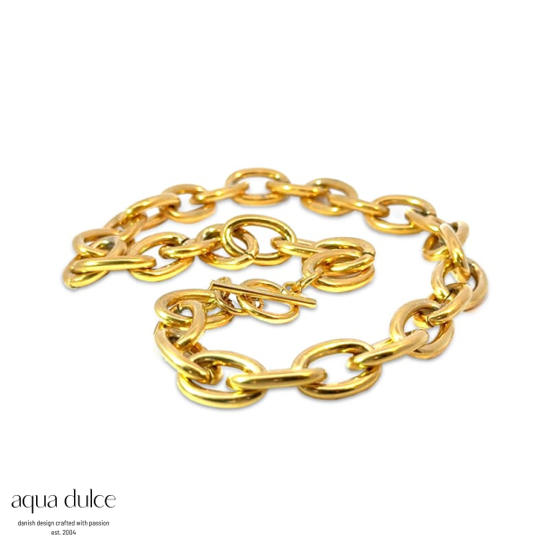 HEAWY CELINA NECKLACE