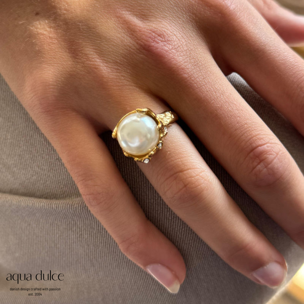 LAGOON PEARL RING  - 52 | BAY