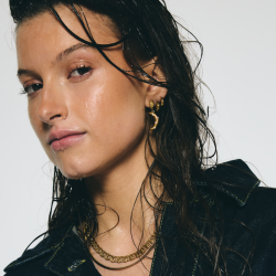 MOON EARSTUDS  | BAY