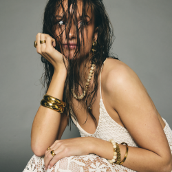 LINED BANGLE | BAY
