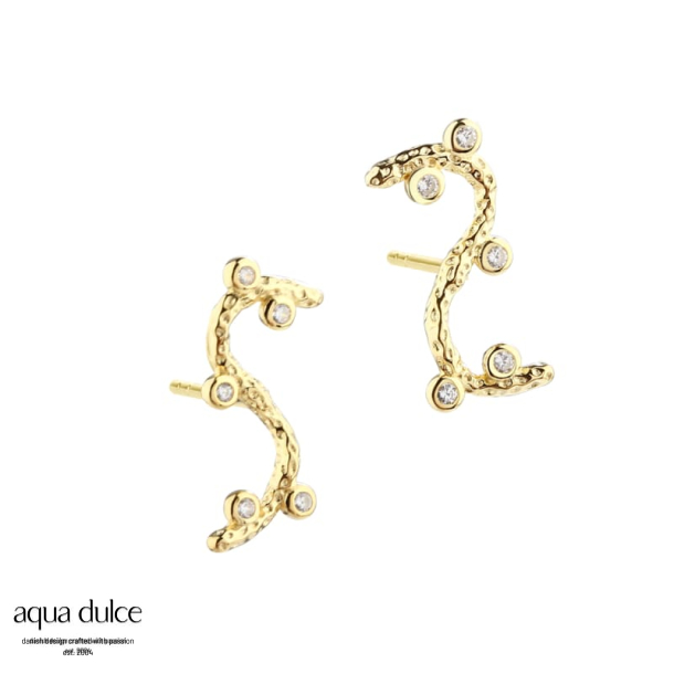 BARBARA UP THE EAR | GOLDEN