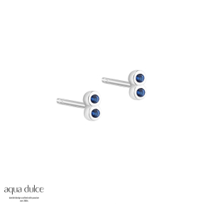 *TINY BLUE, �restikker i sterling s�lv med 2 sm� bl� zirkonia.