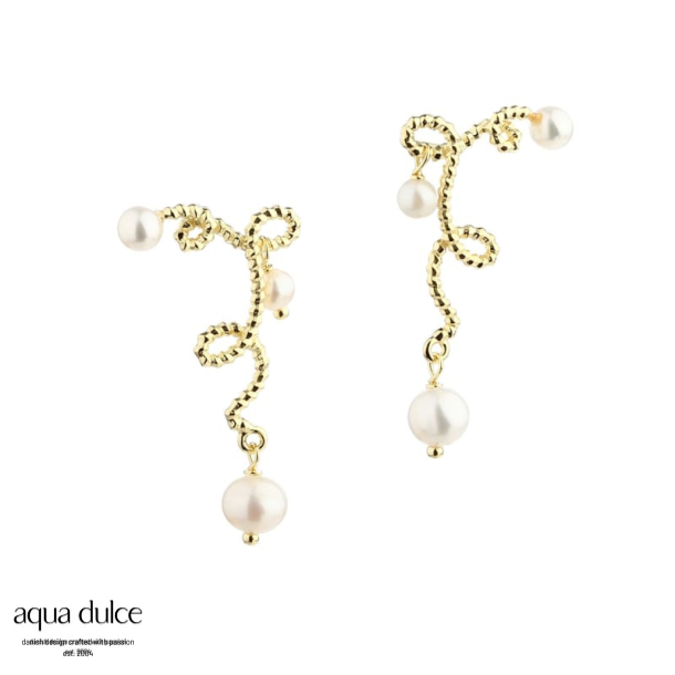 SWIRL LOVE STUD | GOLDEN