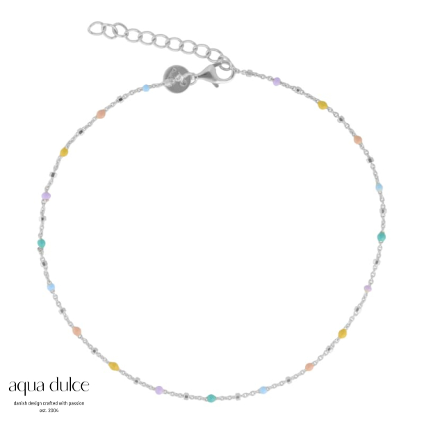 Becca, ankelkde i sterling slv med dutter & pastel emalje dots. 23+3 cm.