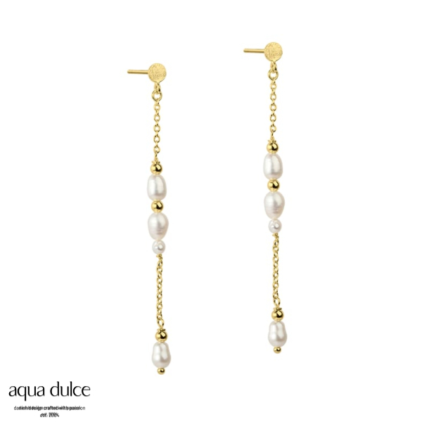 DARA EARSTUD | GOLDEN