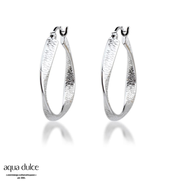 *TWISTED LINES HOOP | SILVER