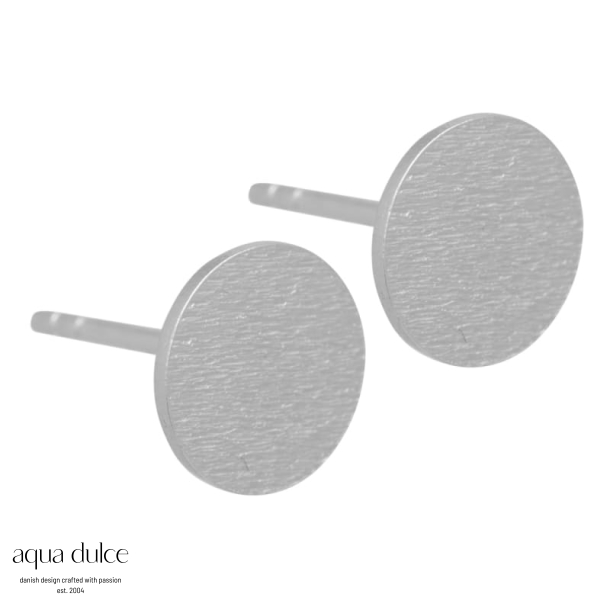 No. 8, restikker i sterling slv med 8 mm. brstede mnter.