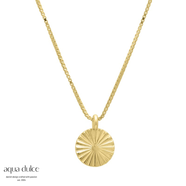 LINE NECKLACE | GOLDEN