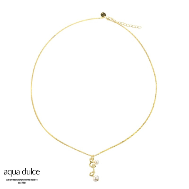 SWIRL LOVE NECKLACE | GOLDEN