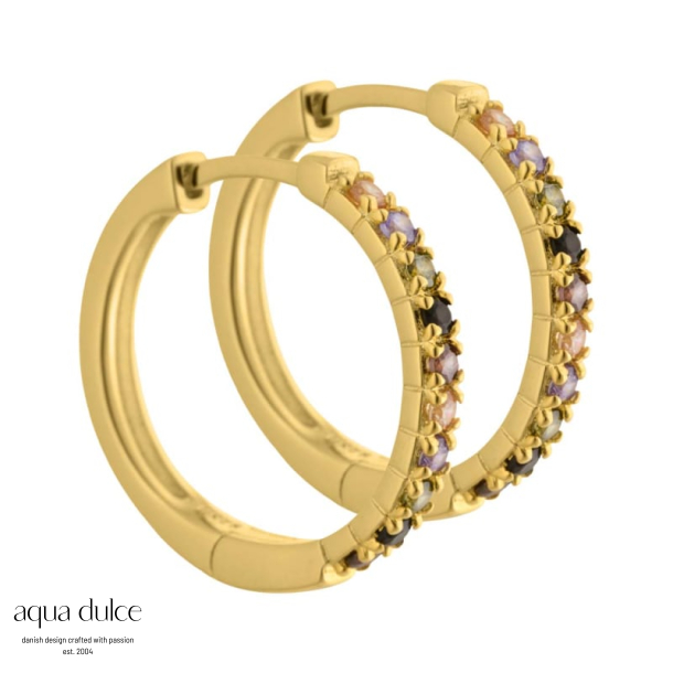 Vigga - 20 mm. creoler i forgyldt sterling slv med lilla, rg, sorte, champagne & oliven zirkonia