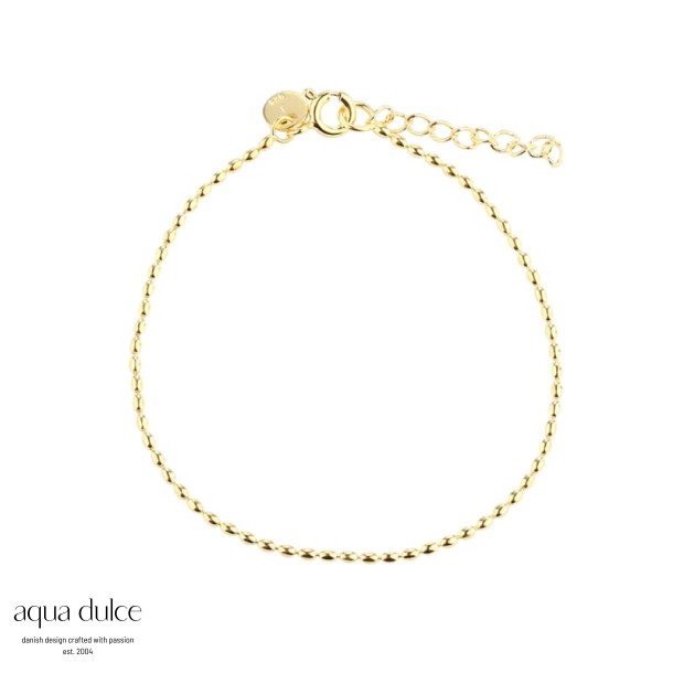 *BEANIE BRACELET | GOLDEN