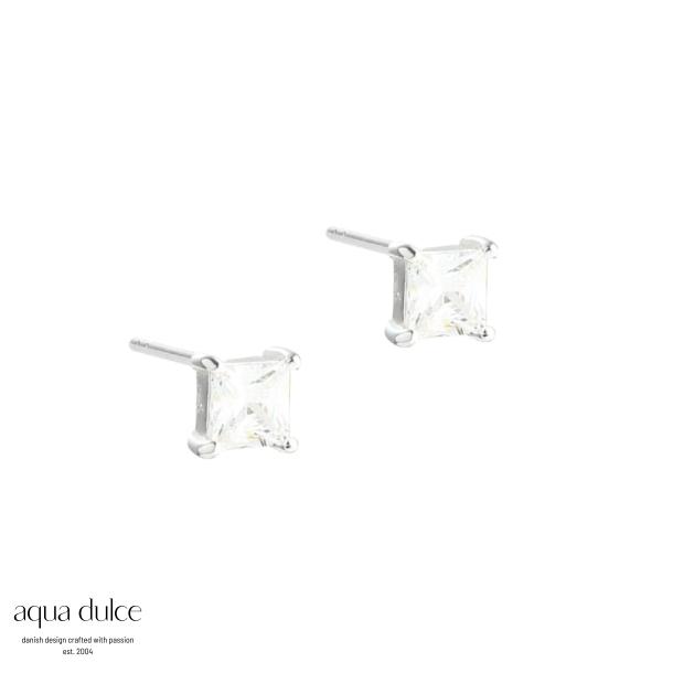 *EDGE MEDIUM EARSTUD |  SILVER
